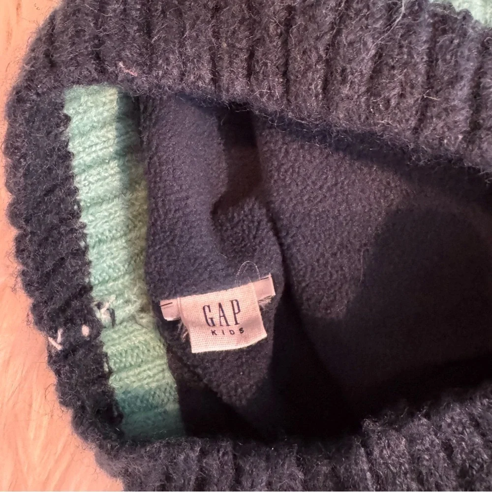 Gap Kids Rainbow Stripe Pom Pom Beanie Girls One Size Winter Knit Hat